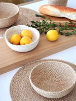 Load image into Gallery viewer, Kata Candy Bowl - White (Set of 4)
